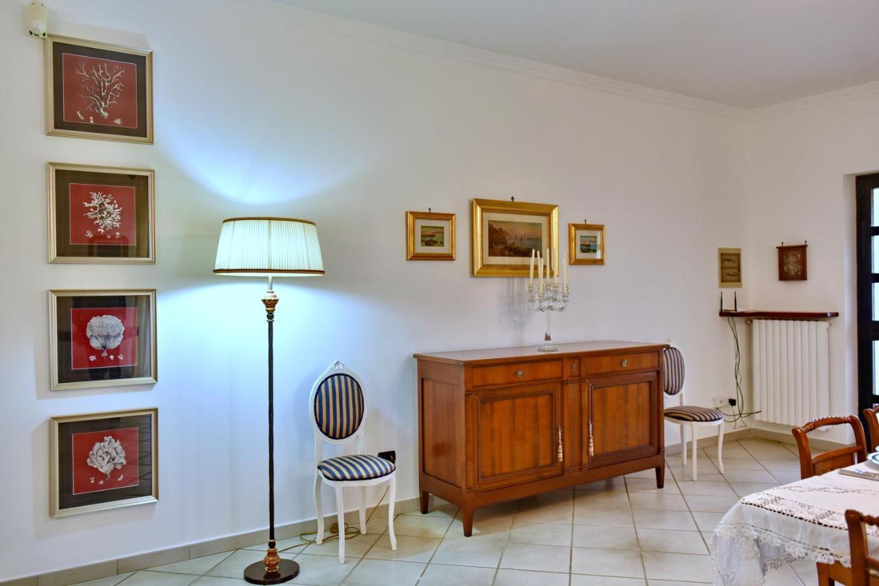 Villa Tina Санта-Мария-ди-Кастеллабате Экстерьер фото