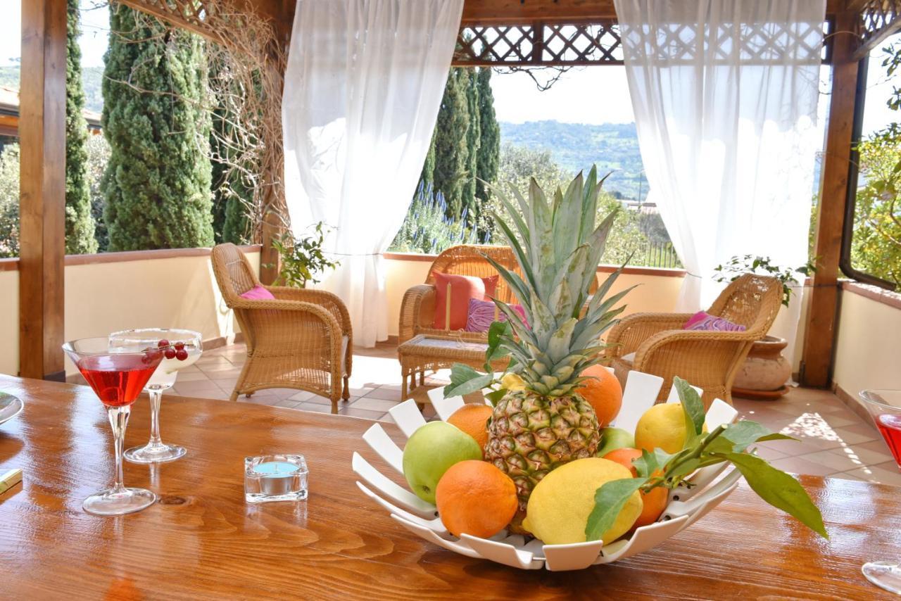 Villa Tina Санта-Мария-ди-Кастеллабате Экстерьер фото